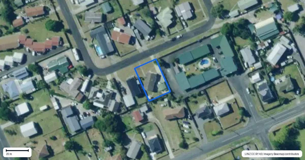 Property context map for 23 McKay Crescent, Dargaville