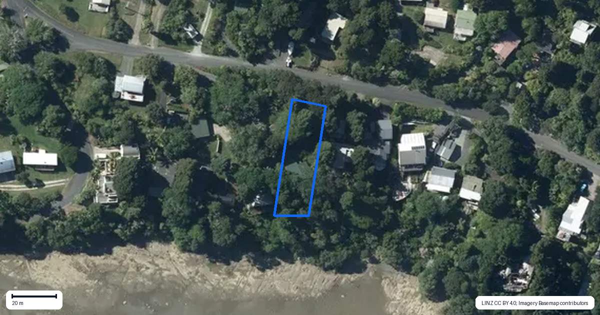 Property context map for 14 Clinton Road, Tawharanui Peninsula, Matakana