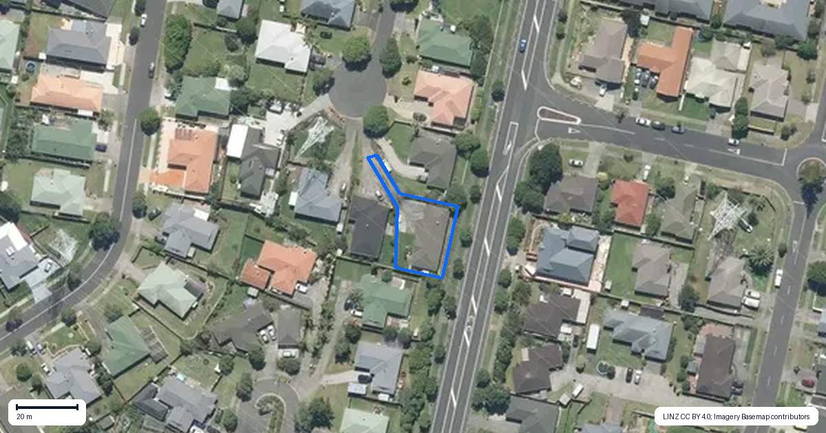 Property context map for 17 Courtvale Place, Flat Bush, Auckland