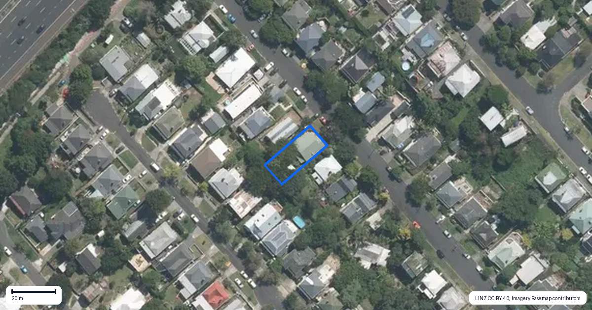Property context map for 24 Alexander Street, Kingsland, Auckland