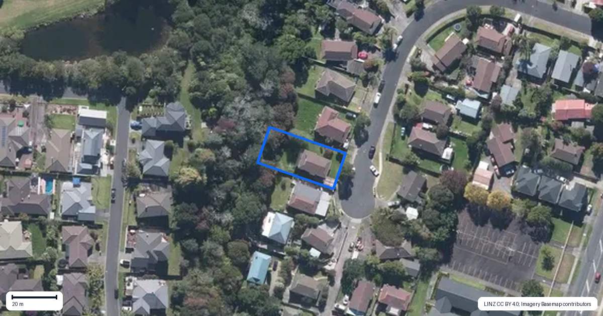 Property context map for 25 Katrina Place, Massey, Auckland