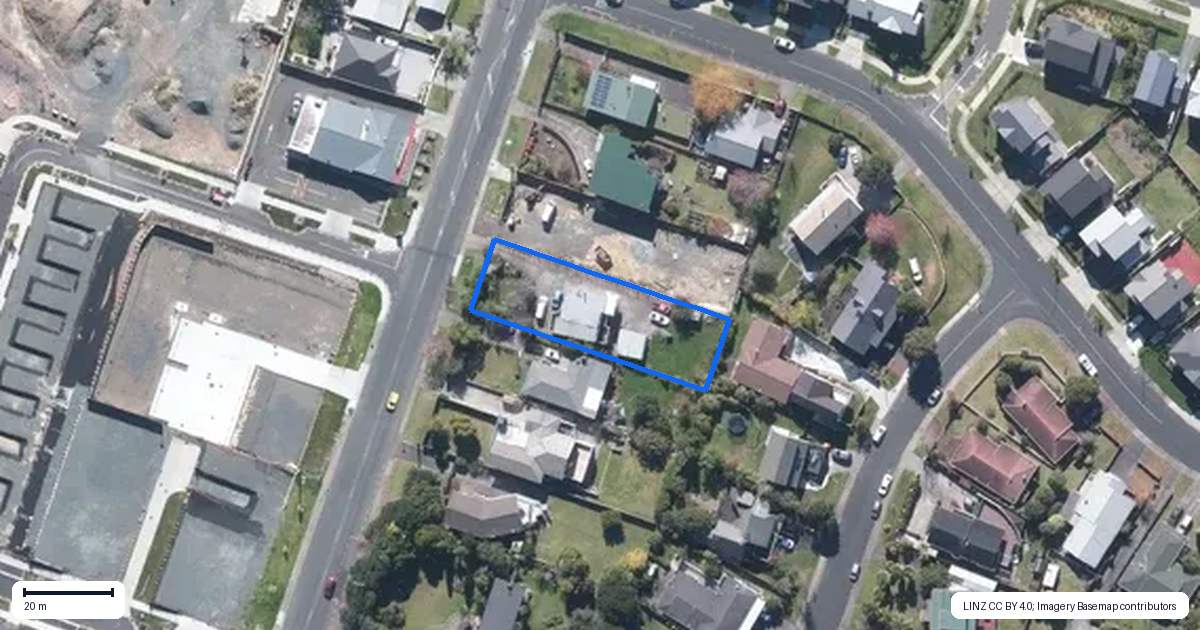 Property context map for 63 Moire Road, Massey, Auckland