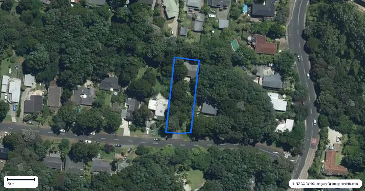 Property context map for 78 Waima Crescent, Titirangi, Auckland