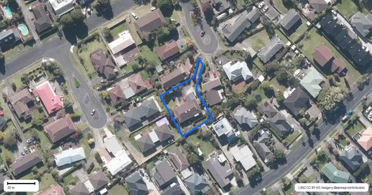 Property context map for 7B Clunie Place, Highland Park, Auckland