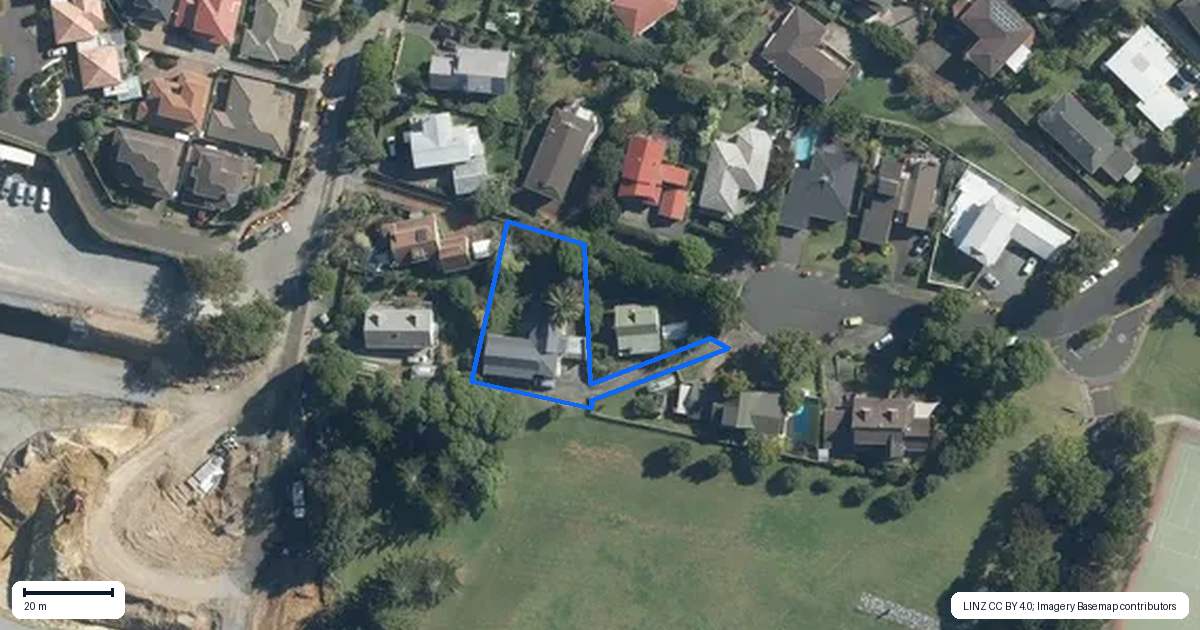 Property context map for 28 Wells Road, Bucklands Beach, Auckland
