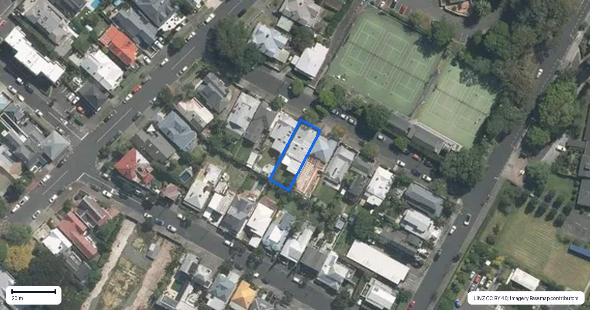 Property context map for 10 Green Street, Saint Marys Bay, Auckland