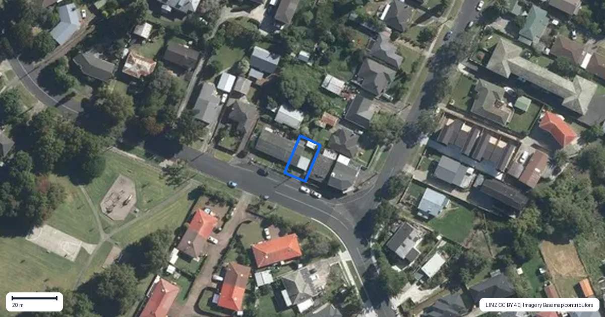 Property context map for 51 Nikau Street, New Lynn, Auckland