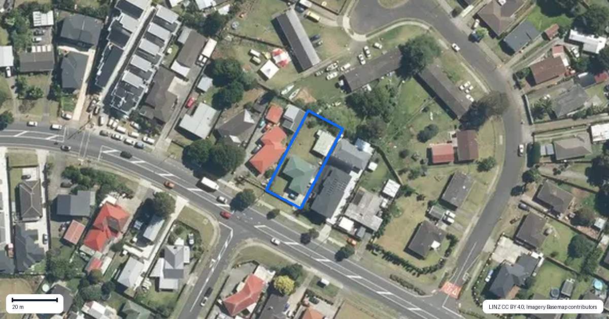 Property context map for 655 Massey Road, Mangere, Auckland