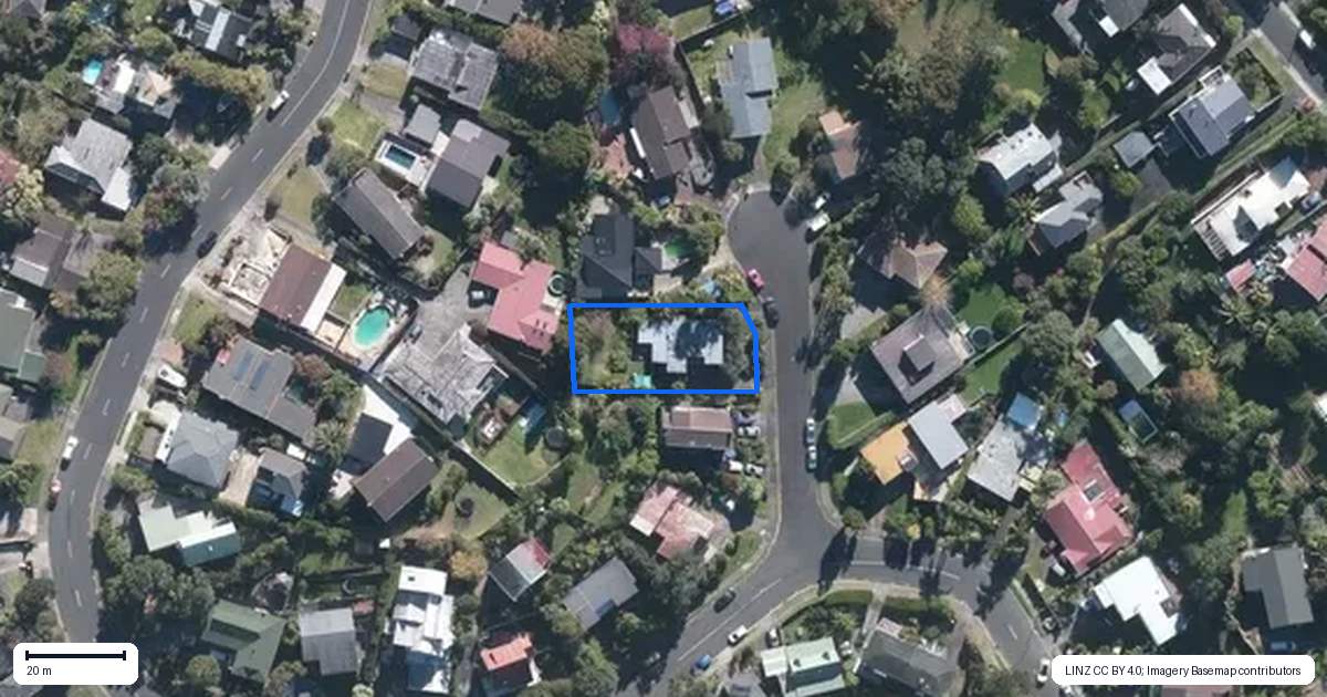 Property context map for 6 Anchor Place, Beach Haven, Auckland