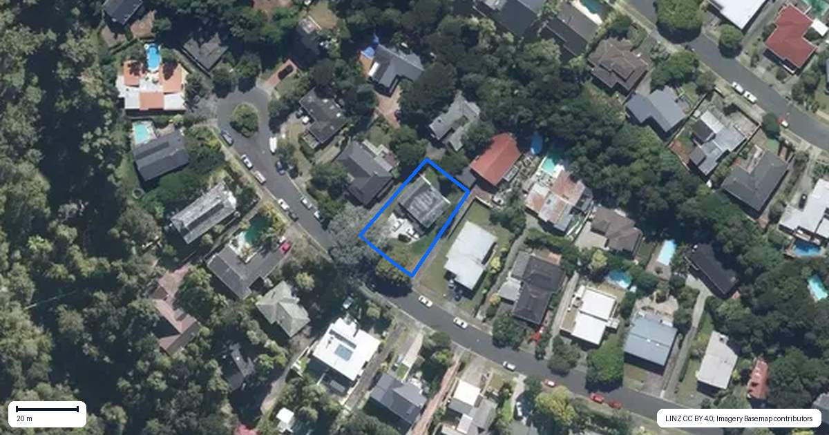 Property context map for 27 Mappin Place, Chatswood, Auckland