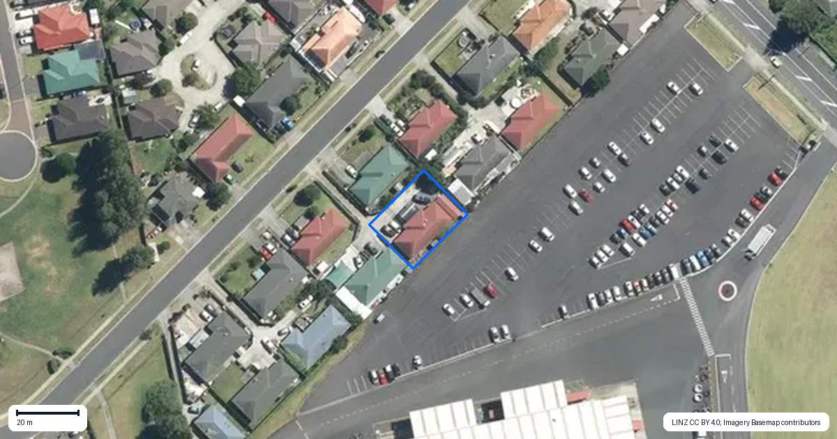 Property context map for 20 Cinnamon Road, Mangere, Auckland