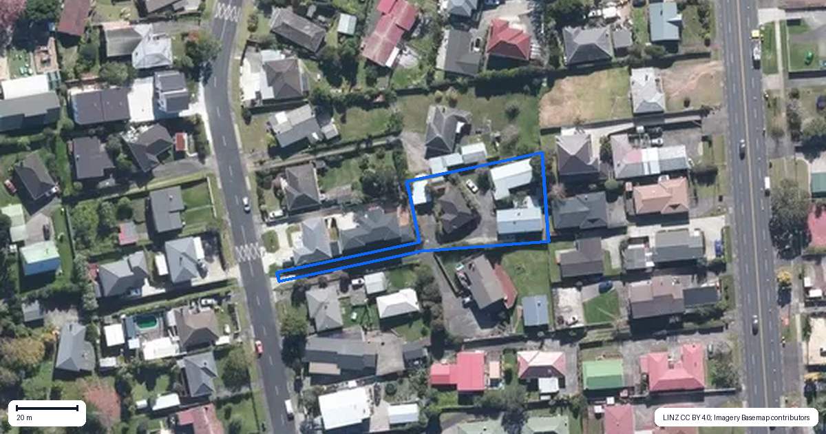 Property context map for 23 Waitaki Street, Henderson, Auckland