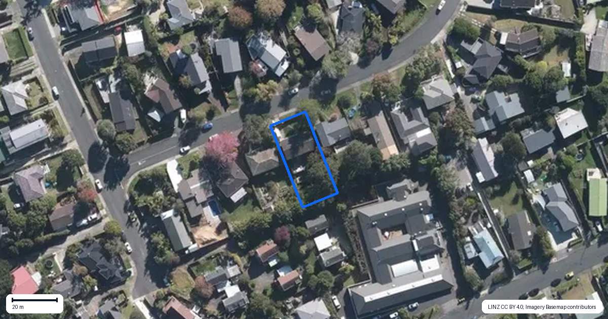 Property context map for 9 Seon Place, Birkdale, Auckland
