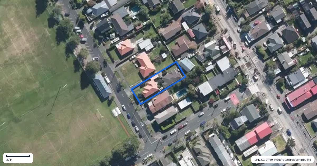 Property context map for 7B Neville Street, Point Chevalier, Auckland