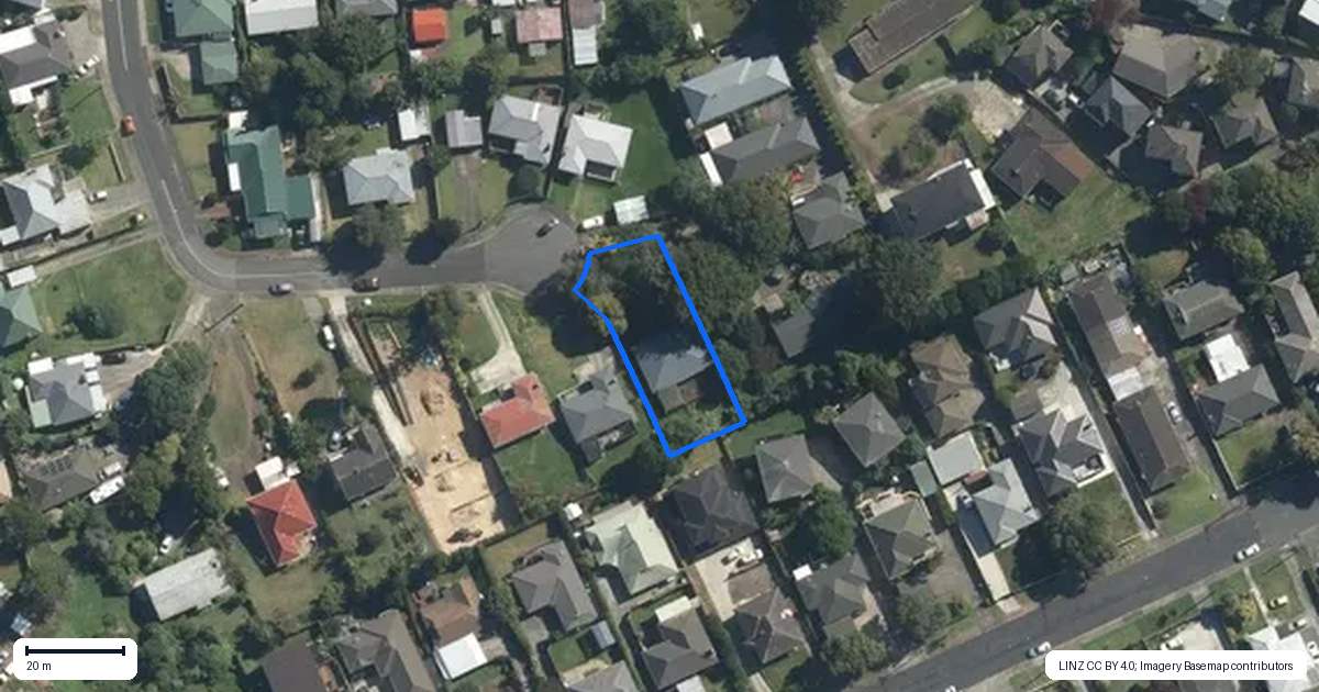 Property context map for 7 Gunson Road, Mount Wellington, Auckland