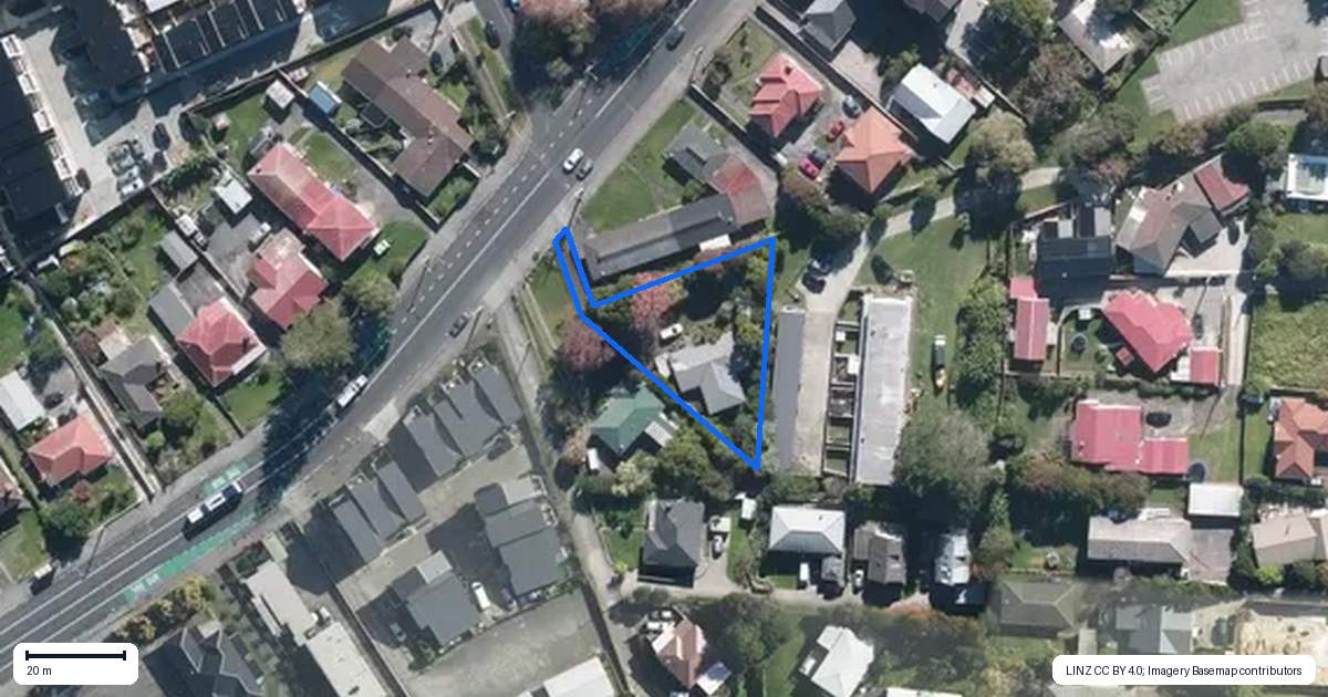 Property context map for 2100A Great North Road, Avondale, Auckland