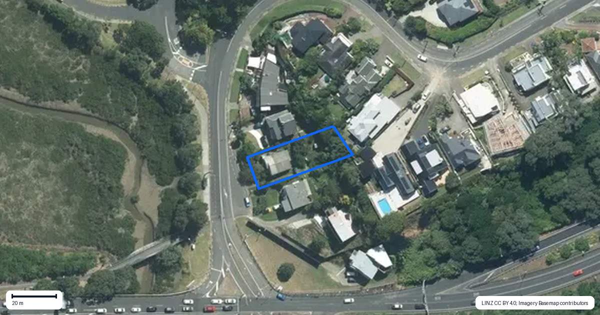 Property context map for 9 Sylvan Avenue, Northcote, Auckland