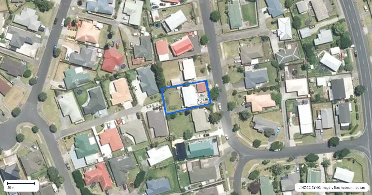 Property context map for 32 Wai Iti Place, Clendon Park, Auckland