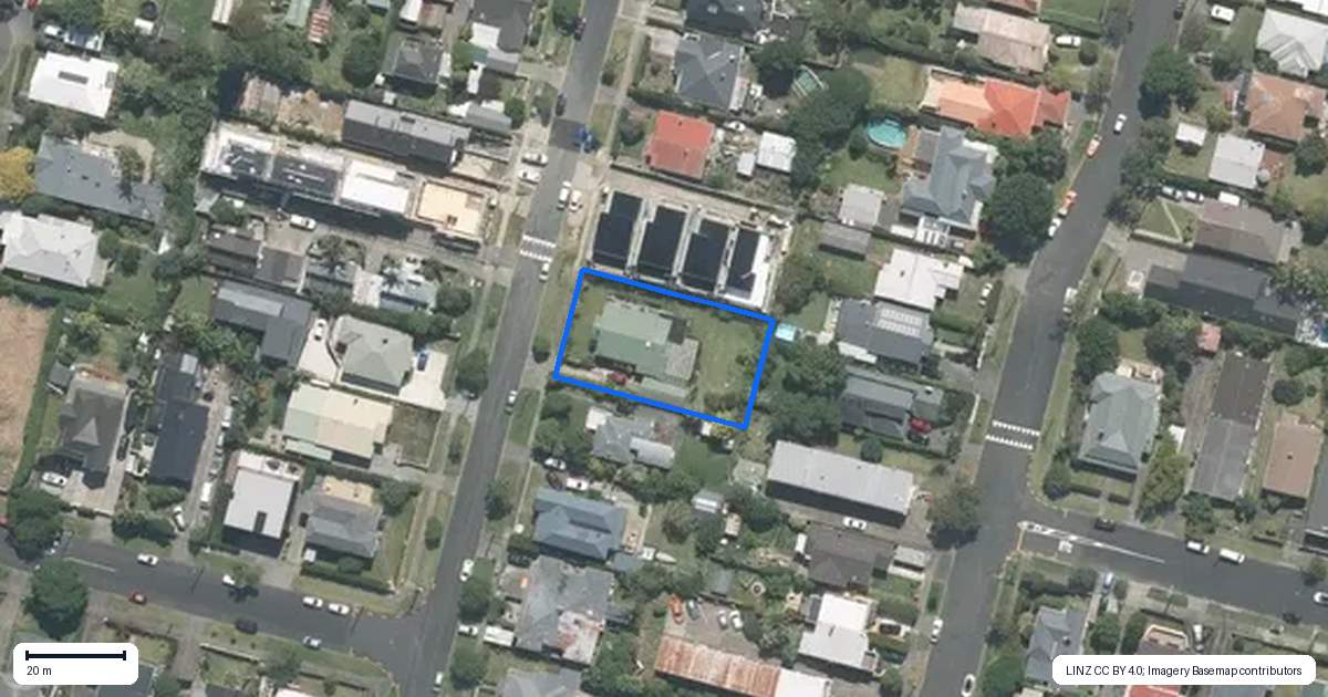 Property context map for 15 Goring Road, Sandringham, Auckland