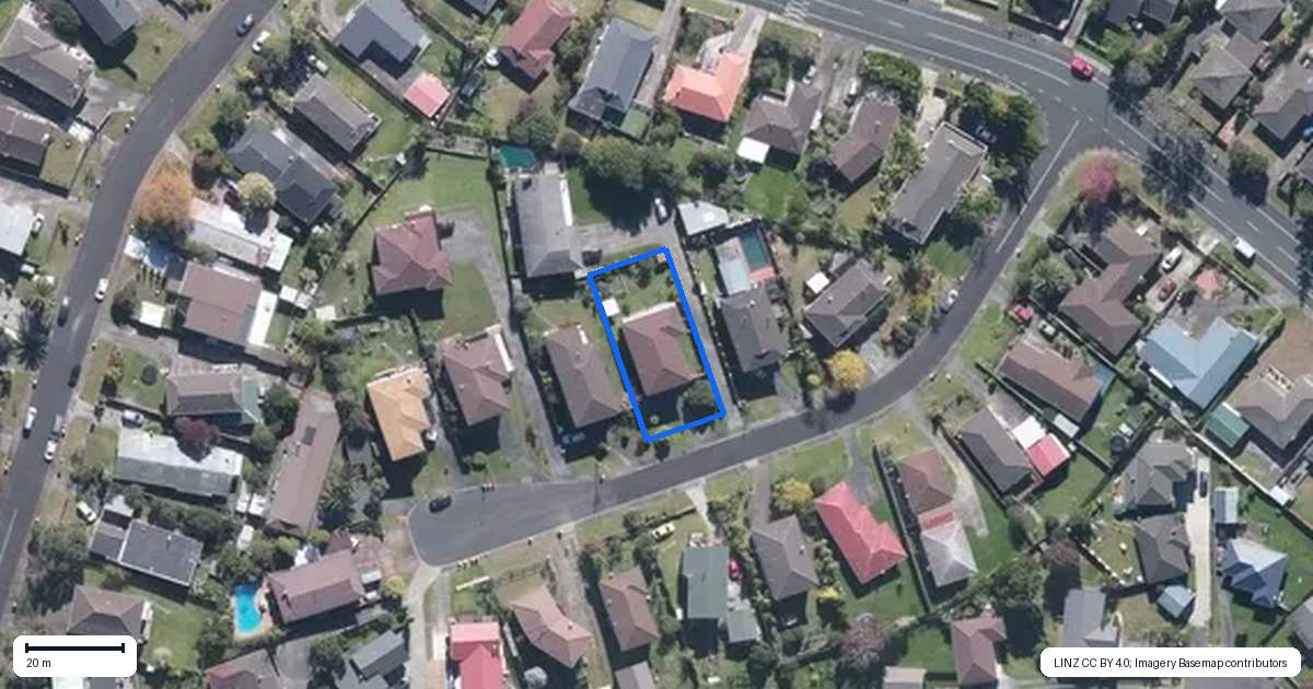 Property context map for 9 Darlington Place, Glendene, Auckland