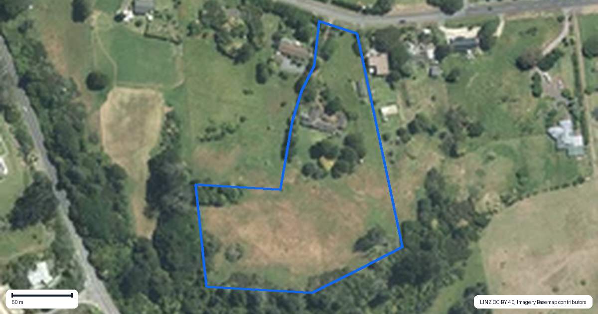 Property context map for 375 Redoubt Road, Totara Park, Auckland