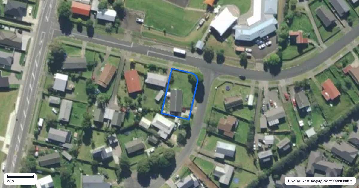 Property context map for 2 Steere Place, Tikipunga, Whangarei