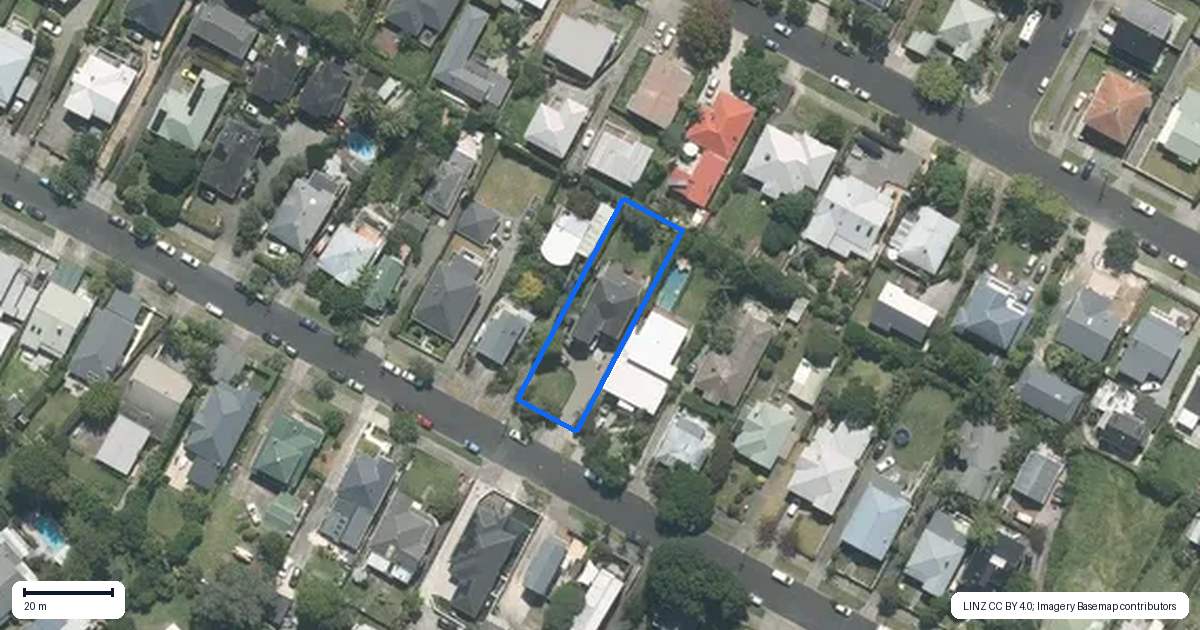 Property context map for 35 Springfield Road, Morningside, Auckland