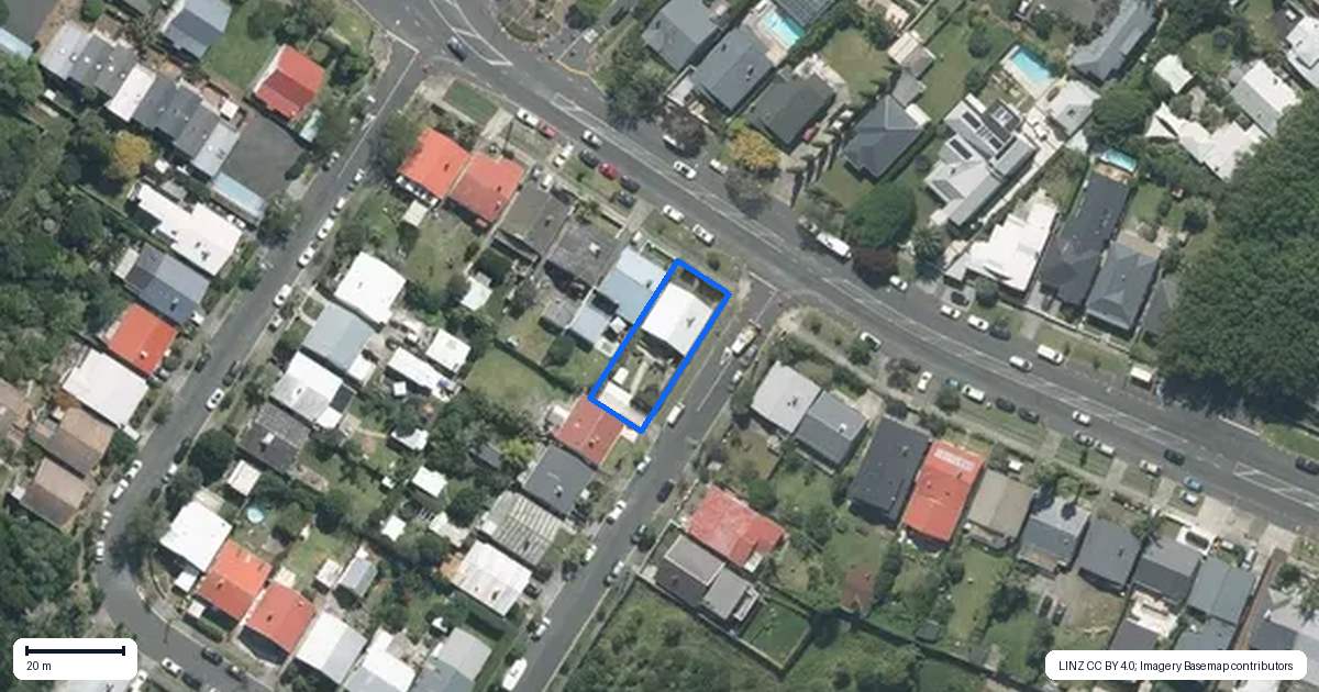 Property context map for 68 Old Mill Road, Westmere, Auckland