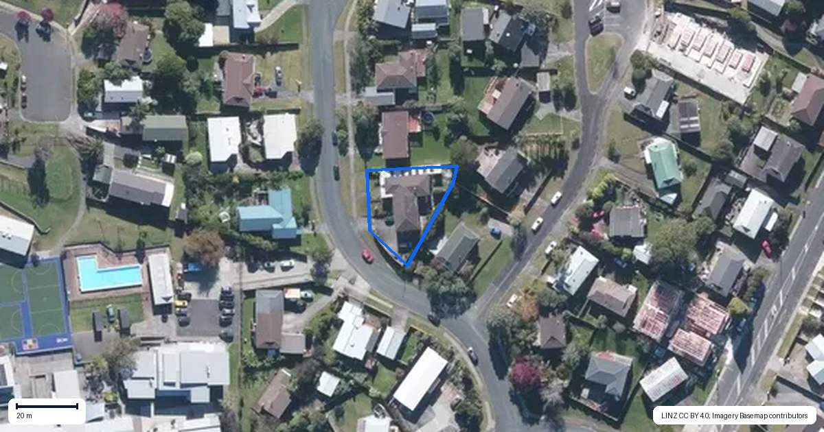 Property context map for 5 Sumich Place, West Harbour, Auckland