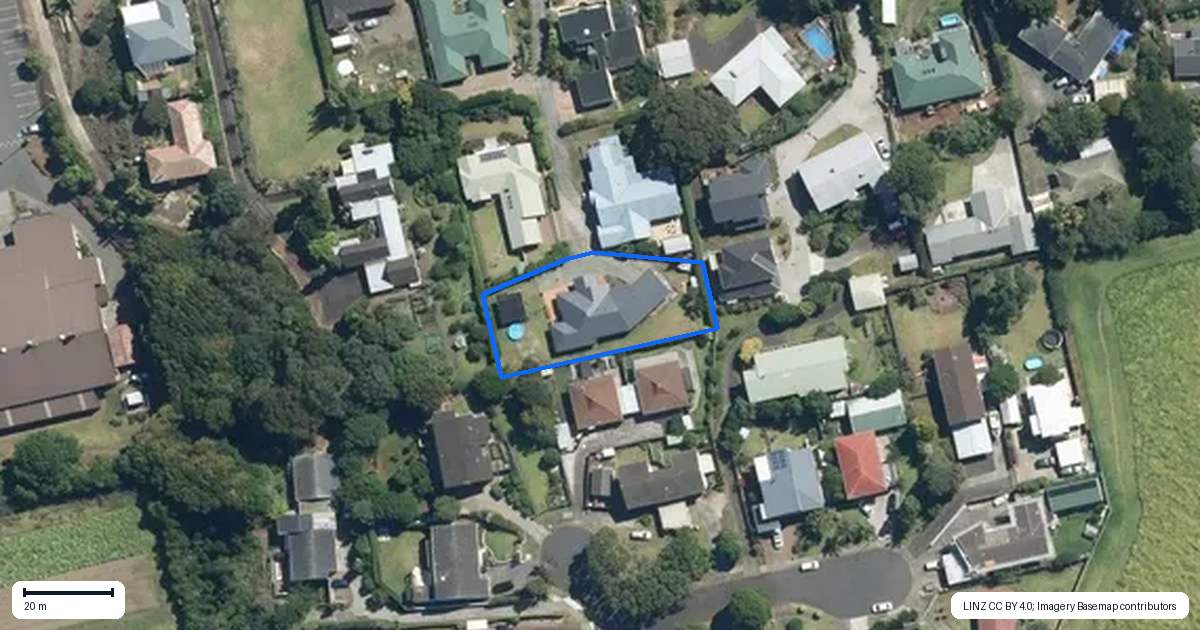 Property context map for 10 Fallsbrook Lane, Mangere Bridge, Auckland