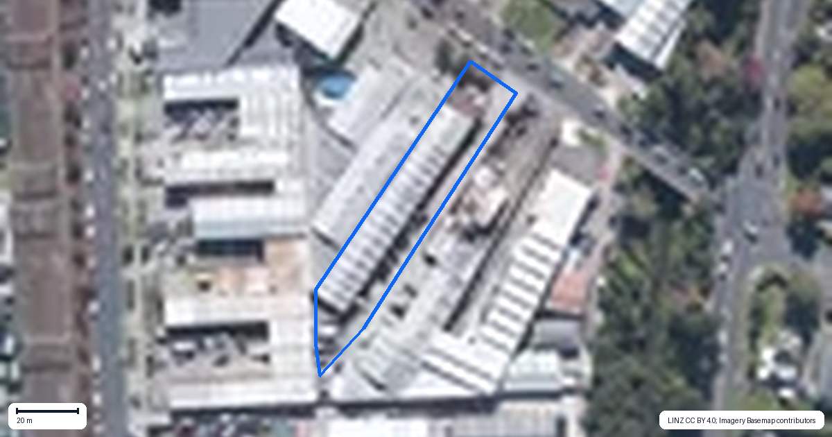 Property context map for 11 View Road, Henderson, Auckland
