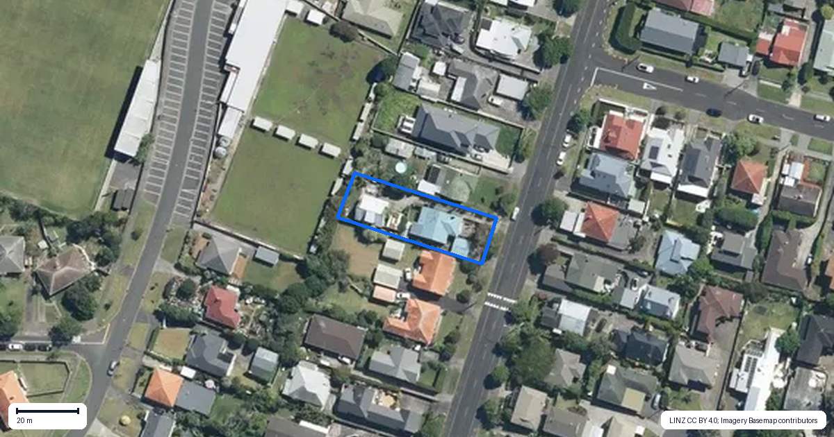Property context map for 34 Renfrew Avenue, Sandringham, Auckland
