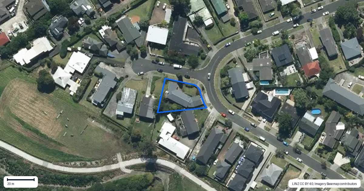 Property context map for 2 Harvey Place, Saint Heliers, Auckland