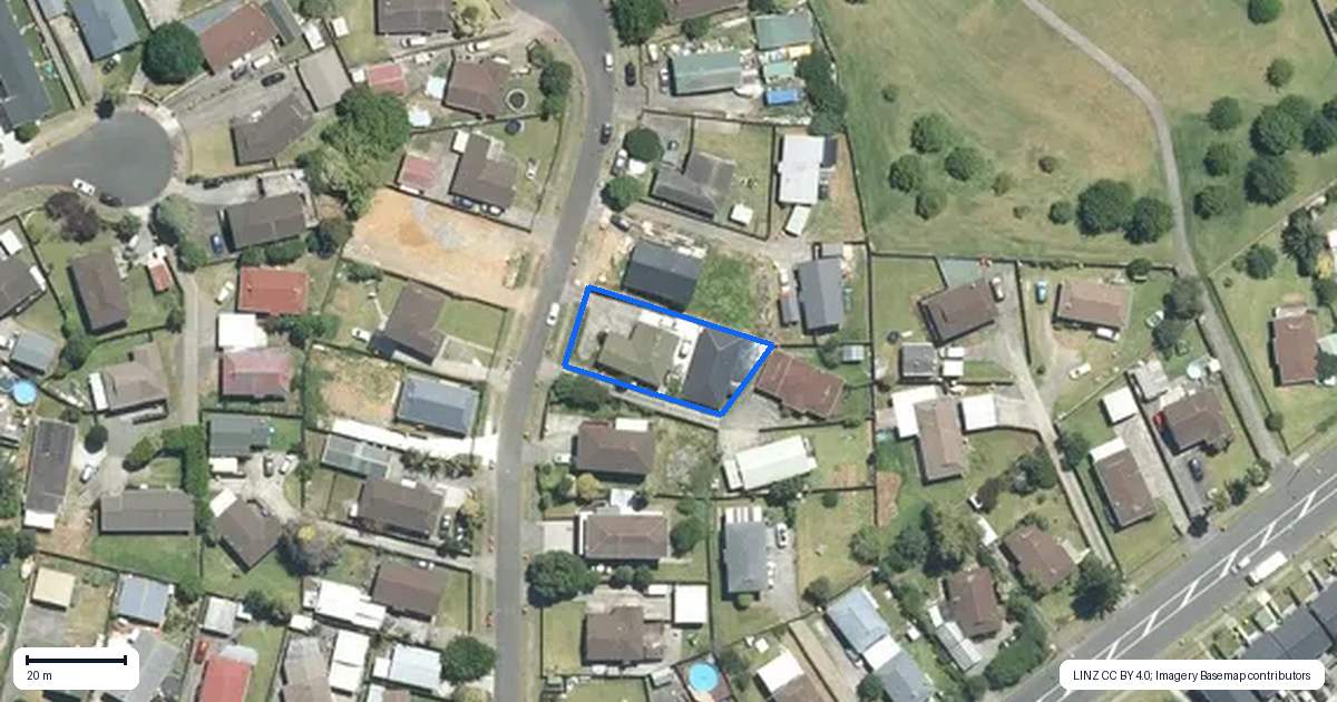 Property context map for 12 Southview Place, Wattle Downs, Auckland