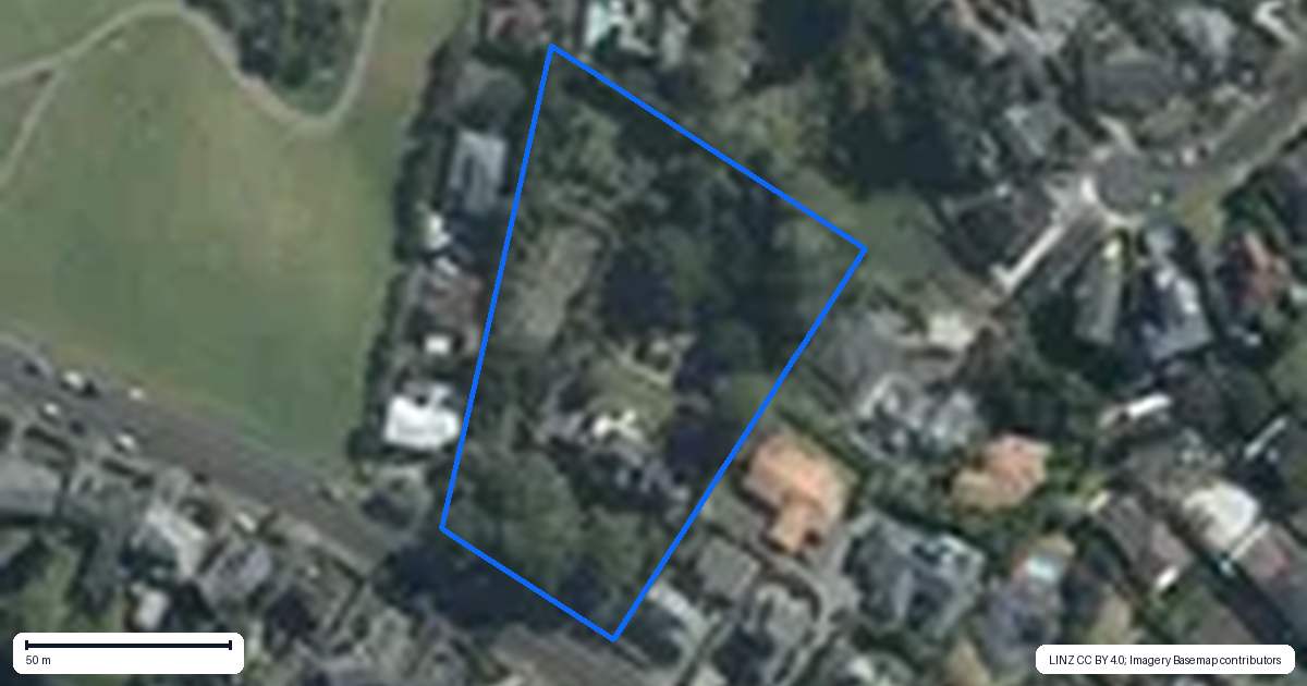 Property context map for 122 MacLeans Road, Bucklands Beach, Auckland