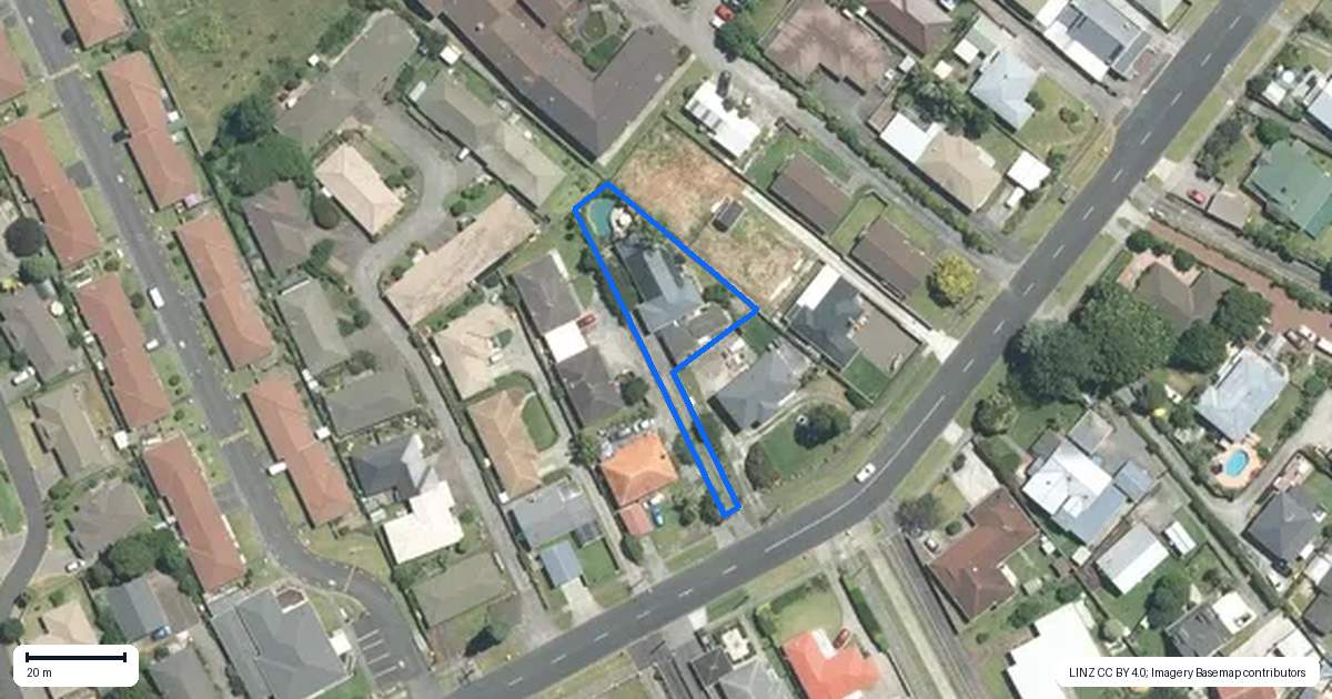 Property context map for 11A Youngs Road, Papakura