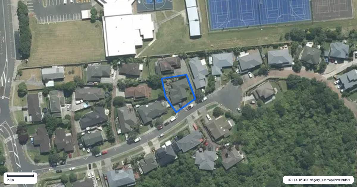 Property context map for 24 Coventry Way, Long Bay, Auckland