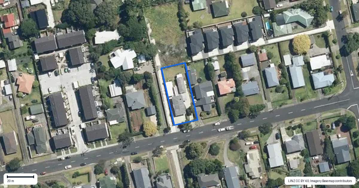 Property context map for 50 Taylor Road, Mangere Bridge, Auckland