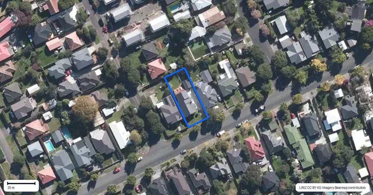 Property context map for 19 Springleigh Avenue, Mount Albert, Auckland