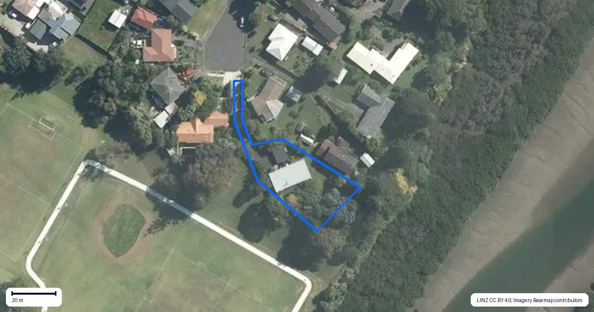 Property context map for 10 Wanaka Place, Pakuranga Heights, Auckland