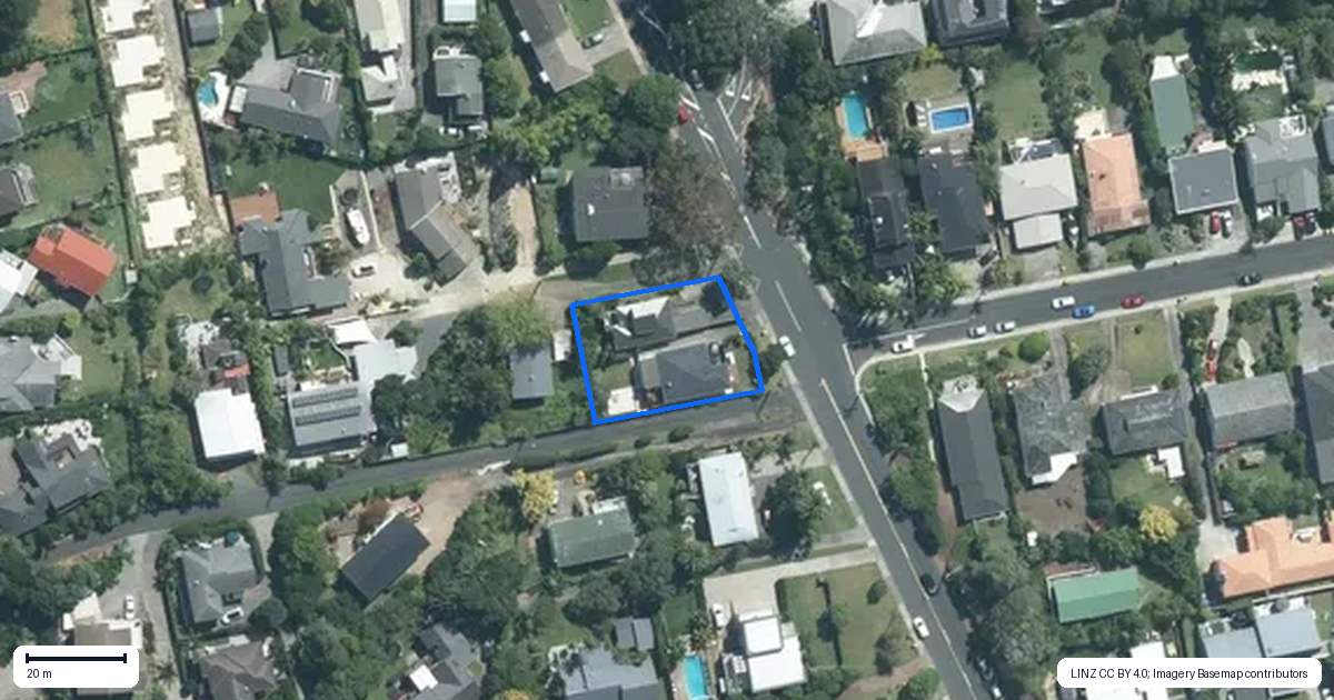 Property context map for 206 Beach Road, Campbells Bay, Auckland
