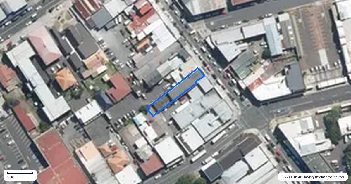 Property context map for 327 Great South Road, Otahuhu, Auckland