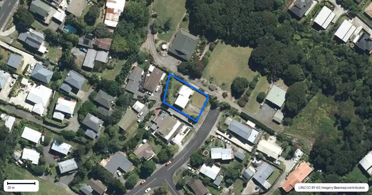 Property context map for 28 Kotinga Avenue, Glen Eden, Auckland