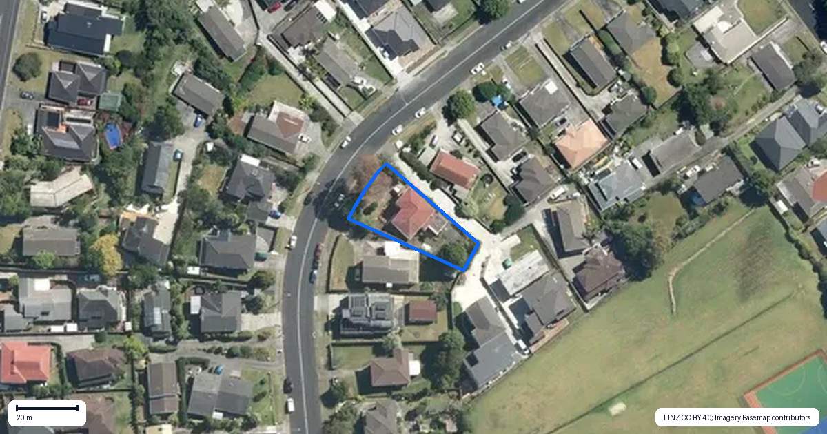 Property context map for 94 The Avenue, Lynfield, Auckland