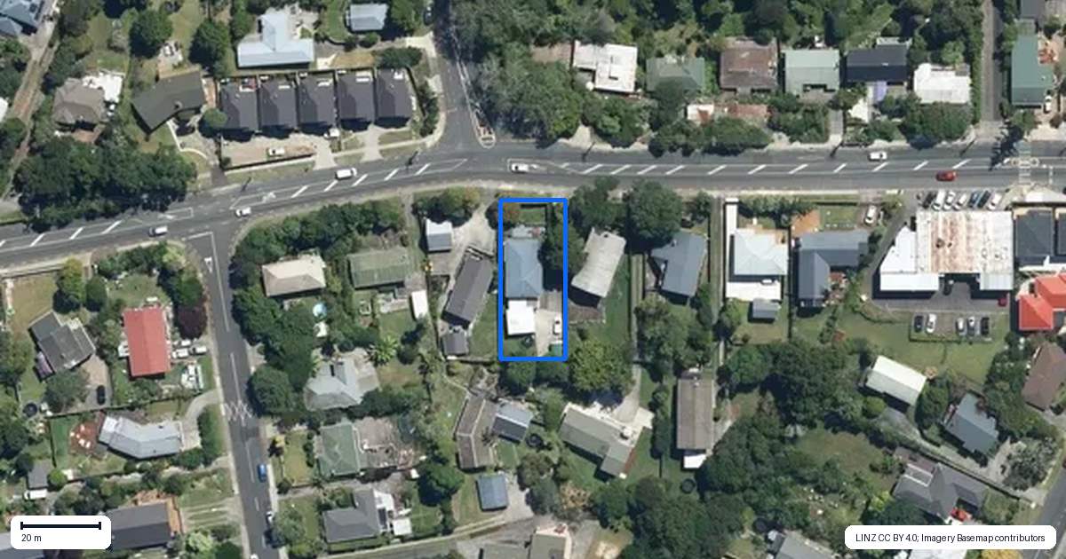 Property context map for 188 Golf Road, Titirangi, Auckland