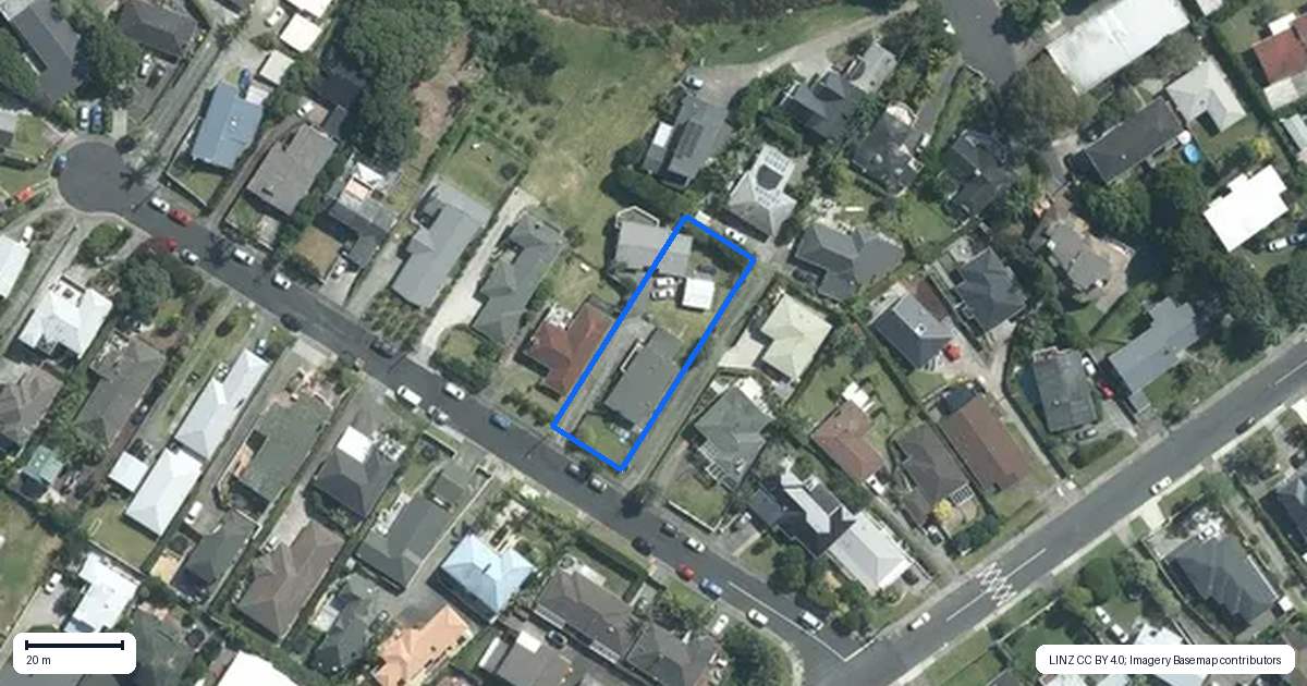 Property context map for 7A Spencer Terrace, Hauraki, Auckland