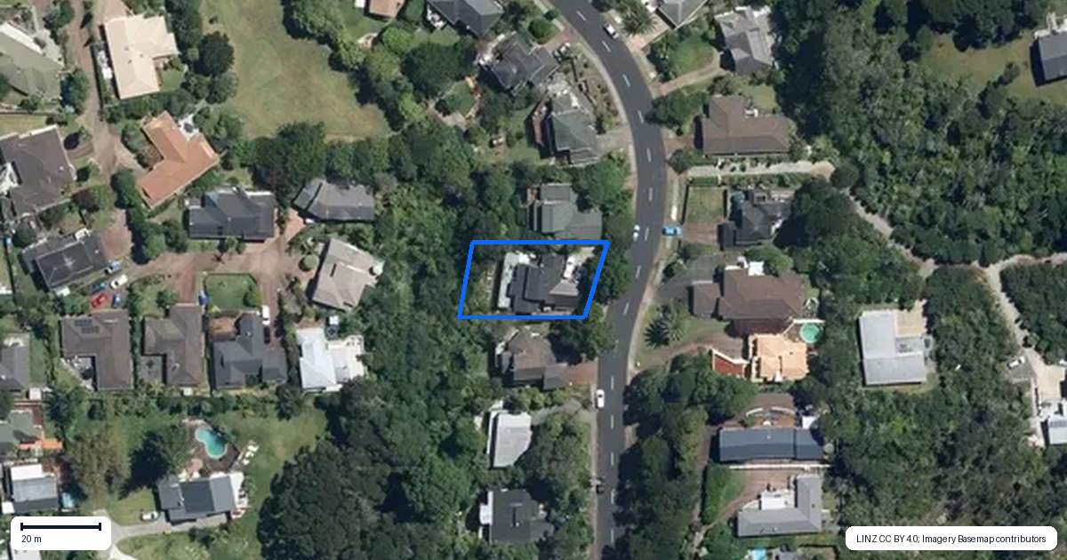 Property context map for 22 Woodfern Crescent, Titirangi, Auckland