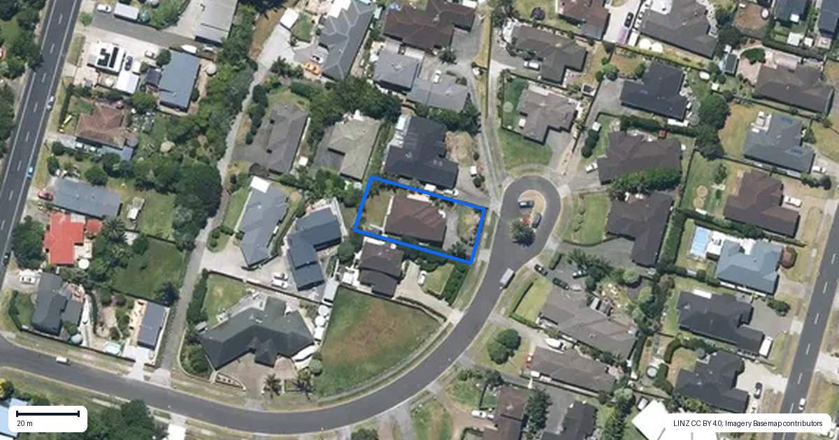 Property context map for 16 Araminta Place, Beachlands, Auckland
