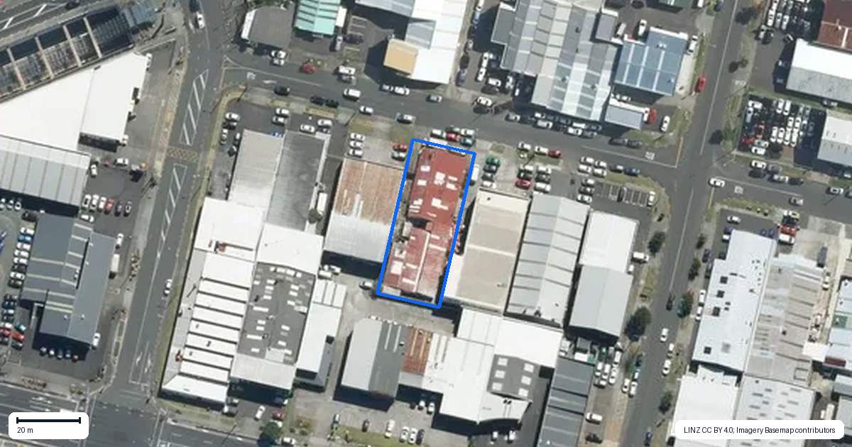 Property context map for 7 Puriri Street, New Lynn, Auckland