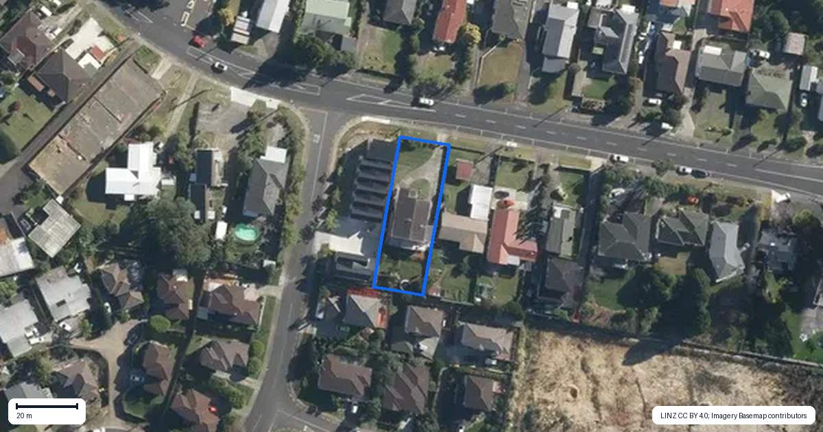 Property context map for 250 Don Buck Road, Massey, Auckland